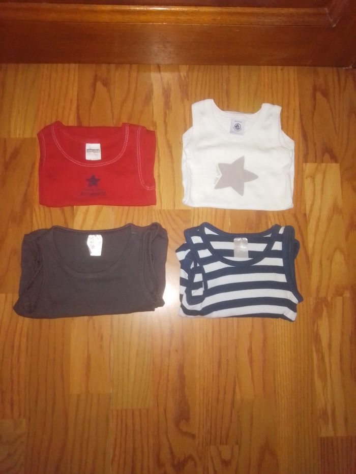 Lot bodies 6/9 mois Petit Bateau, Absorba, H&M