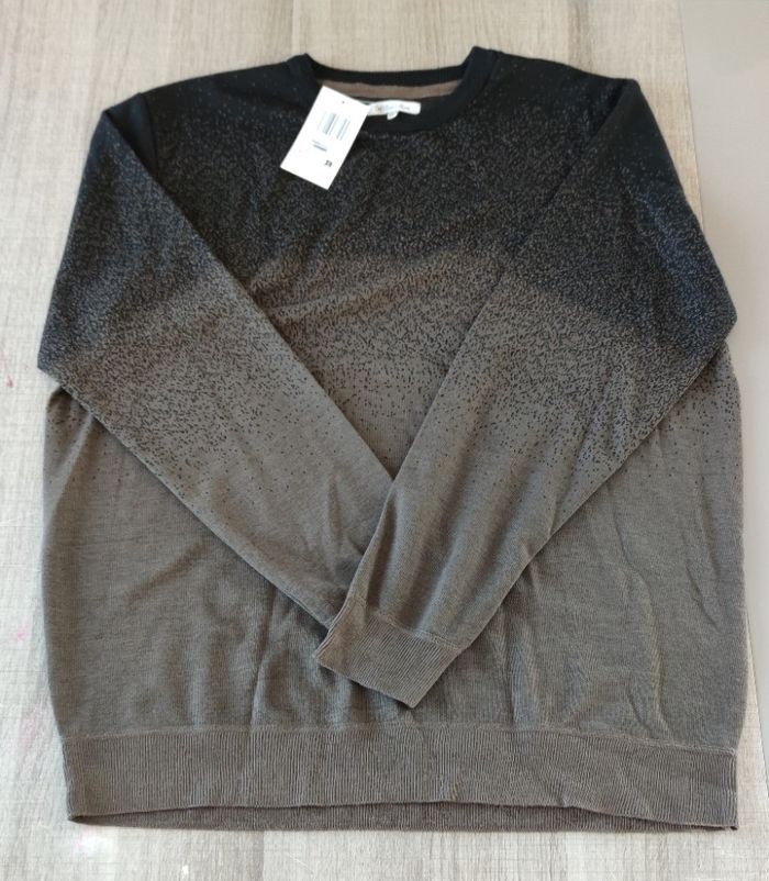 Pull manches longues pour homme marque U collection taille XXL|2XL, pull marron et noir - photo numéro 3