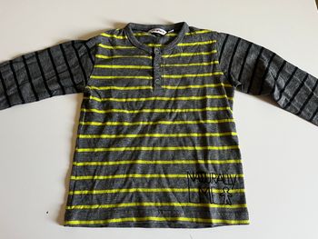 Haut taille 4 ans