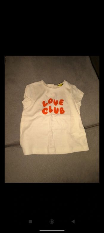 Tshirt tape a l'oeil 18 mois