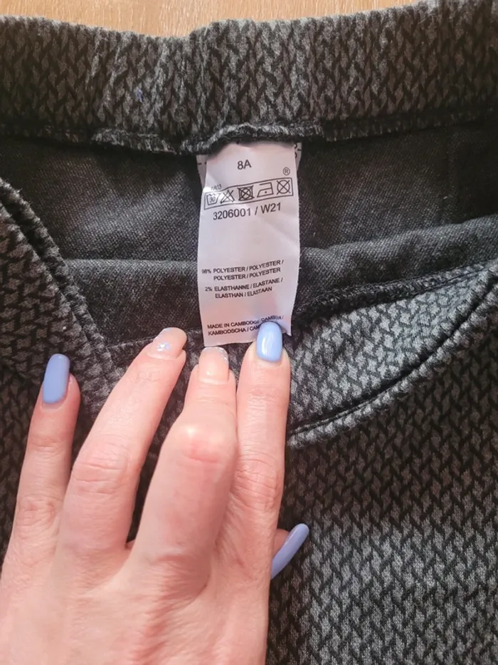 Jupe culotte 8 ans Très bon etat - photo numéro 3