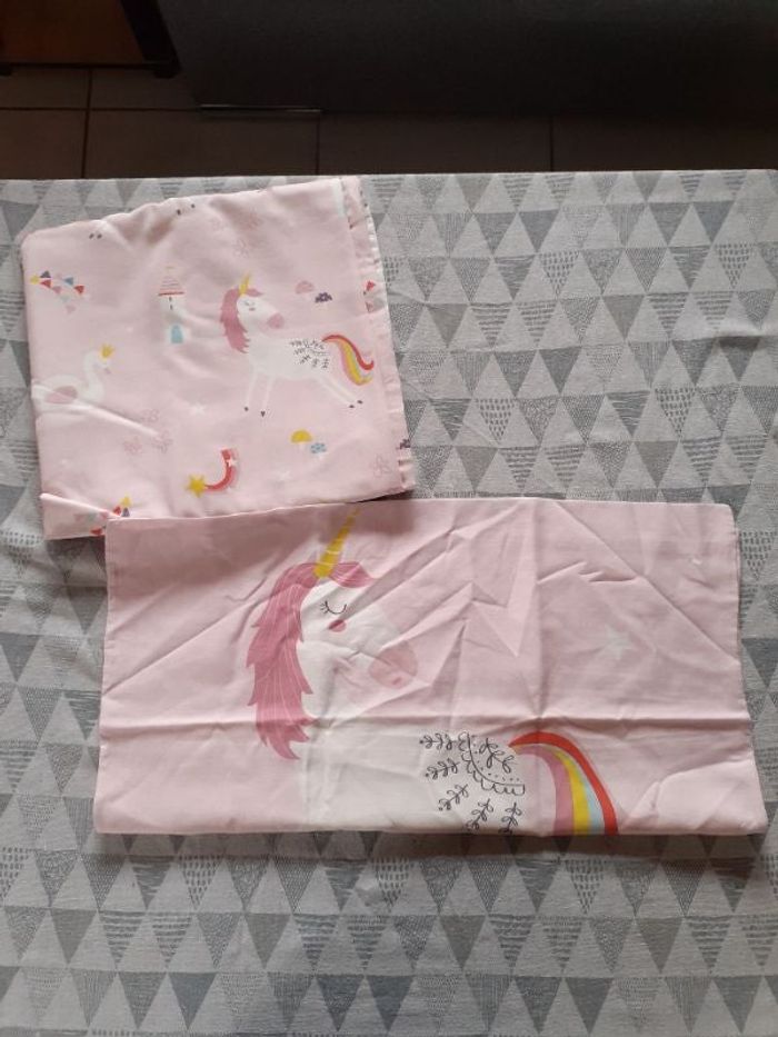 Housse de couette et taie d'oreiller