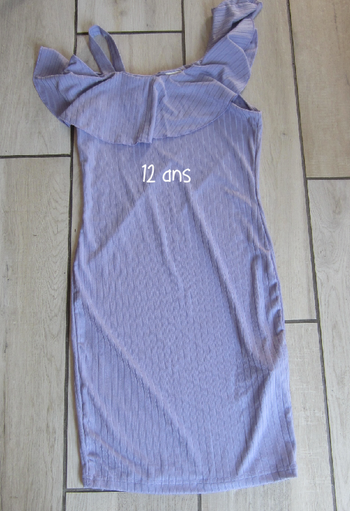Robe neuve sans manche shein