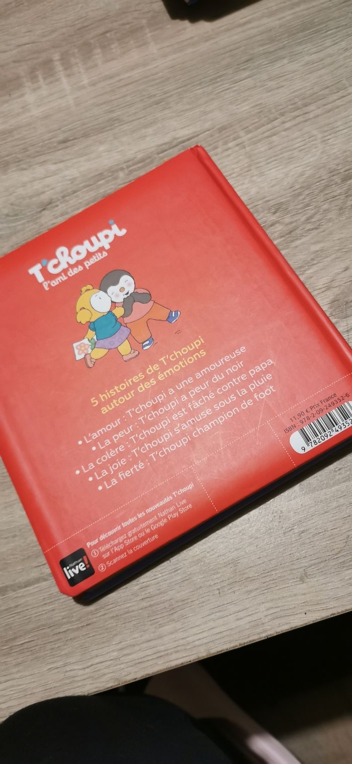 Livre tchoupi les émotions - photo numéro 3