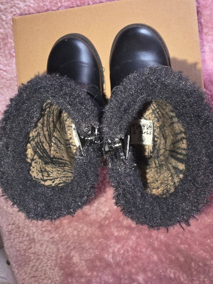 Bottes T.22 - photo numéro 4