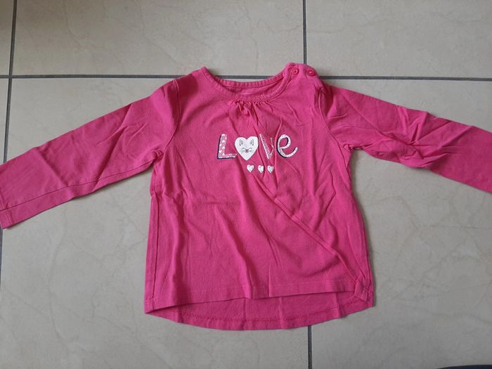 Lot de 2 tee shirts manches longues fille 86 cm - photo numéro 2