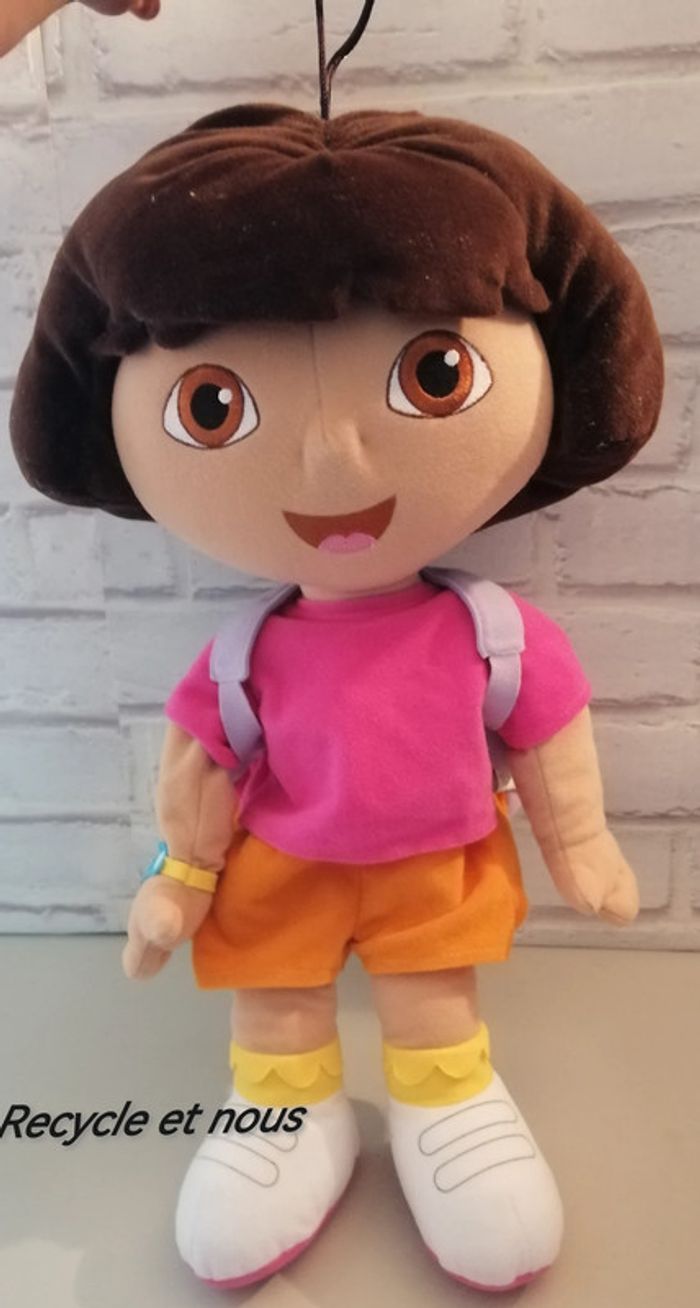peluche dora l exploratrice