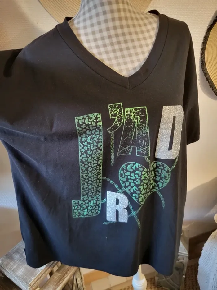 Tee-shirt - photo numéro 2