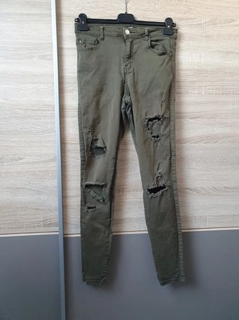 Jean troué kaki