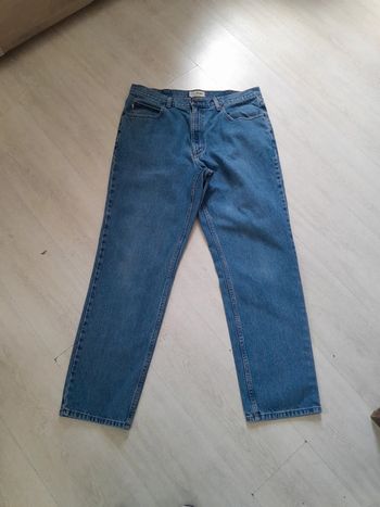 Jean L L Bean classic fit 37/32 soit 46