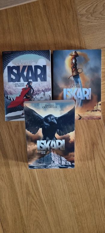Iskari. Lot de 3 livres
