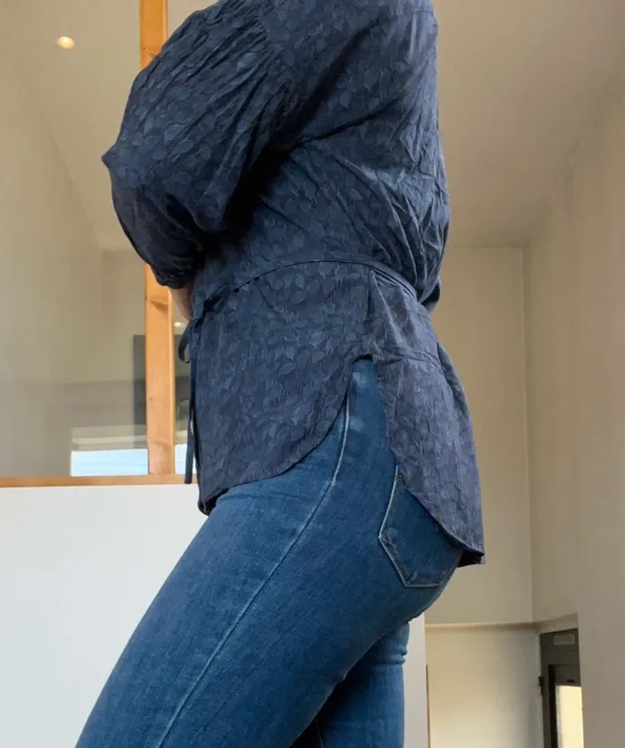 Blouse bleu et violette comptoir des cotonniers - photo numéro 4