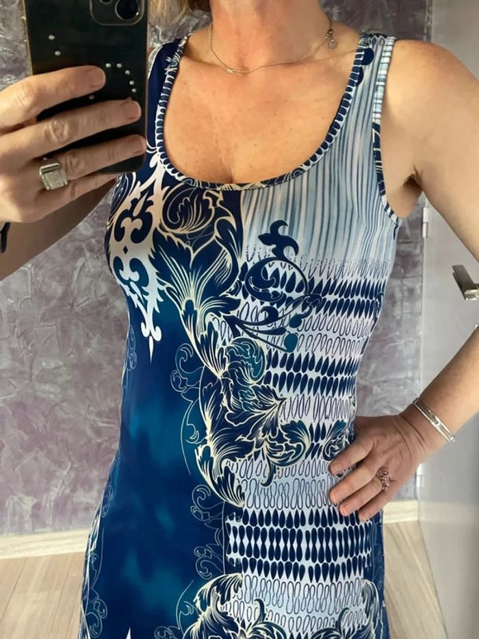 Superbe robe 2 longueurs bleue - photo numéro 4