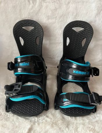 Fixations de snowboard Elan Xénon Mini - Pointure 31 à 36 Neuves