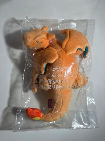 Peluche Pokémon Sleepy Dracaufeu / Charizard Takara Tomy