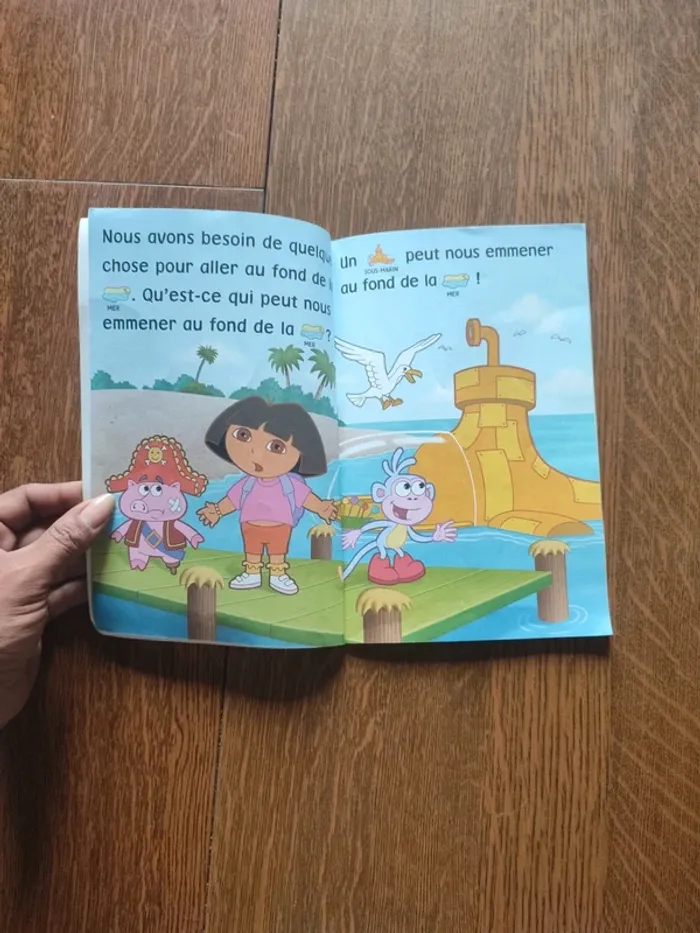 Livre Dora et le sous-marin - photo numéro 9