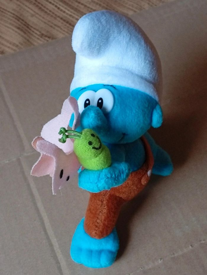 Jolie peluche Schtroumpfs authentique Peyo 2001 - photo numéro 2