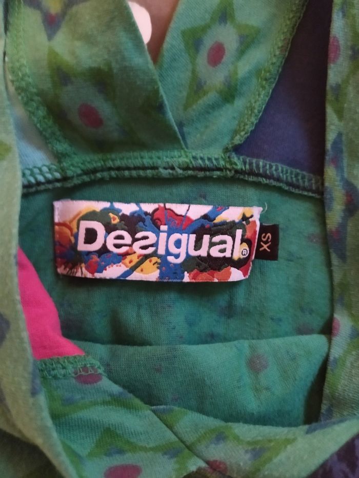 Robe Desigual taille XS. - photo numéro 3