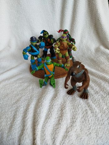 Lot de figurines Tortue Ninja et Splinter 1988