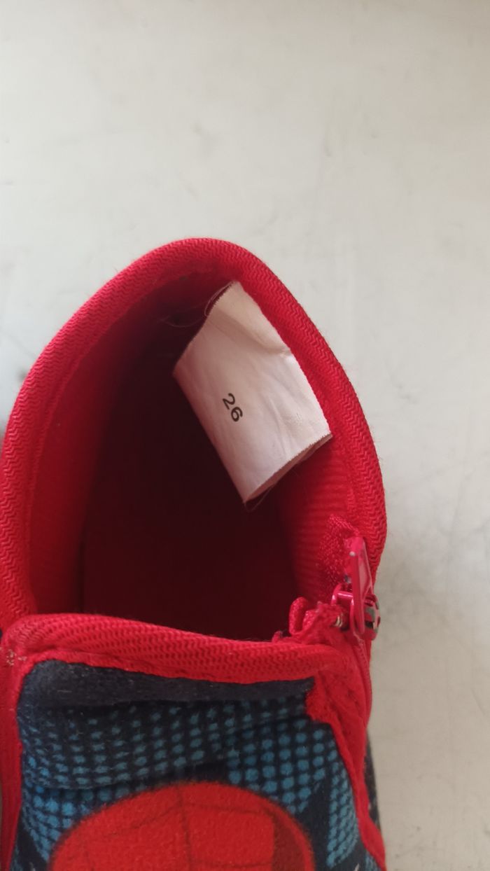 Chaussons  spider-man - photo numéro 3