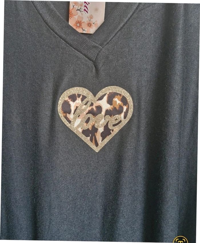 Pull leger noir avec motif coeur leopard curvy - photo numéro 2