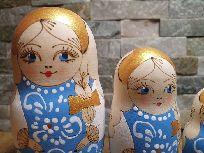 Poupée russe matriochka - photo numéro 3
