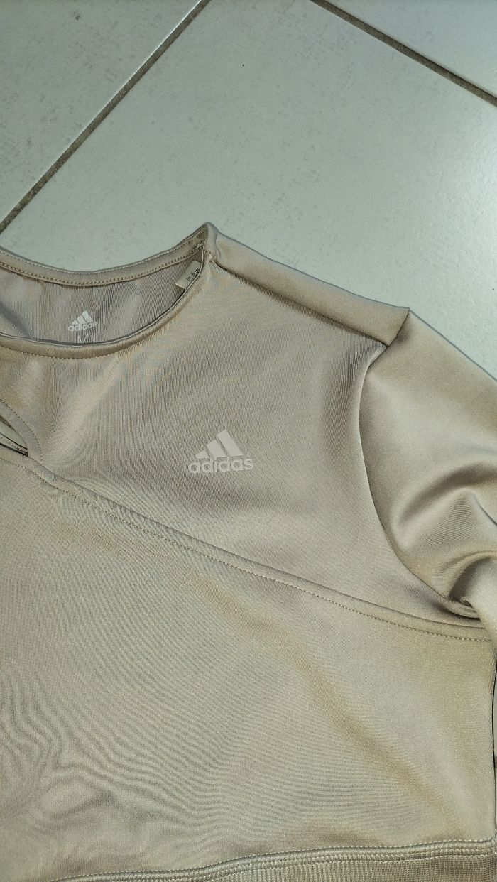 Ensemble sport - photo numéro 5