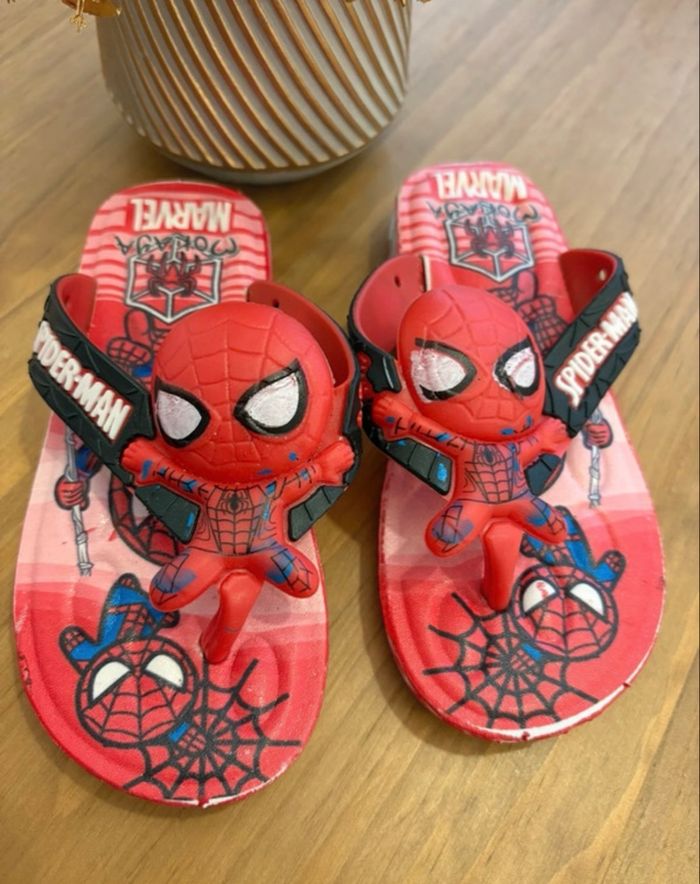 Tong Spiderman - photo numéro 3