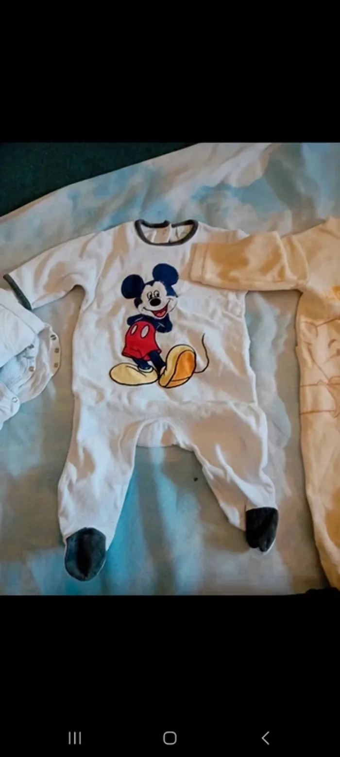 Pyjama disney 6mois - photo numéro 3