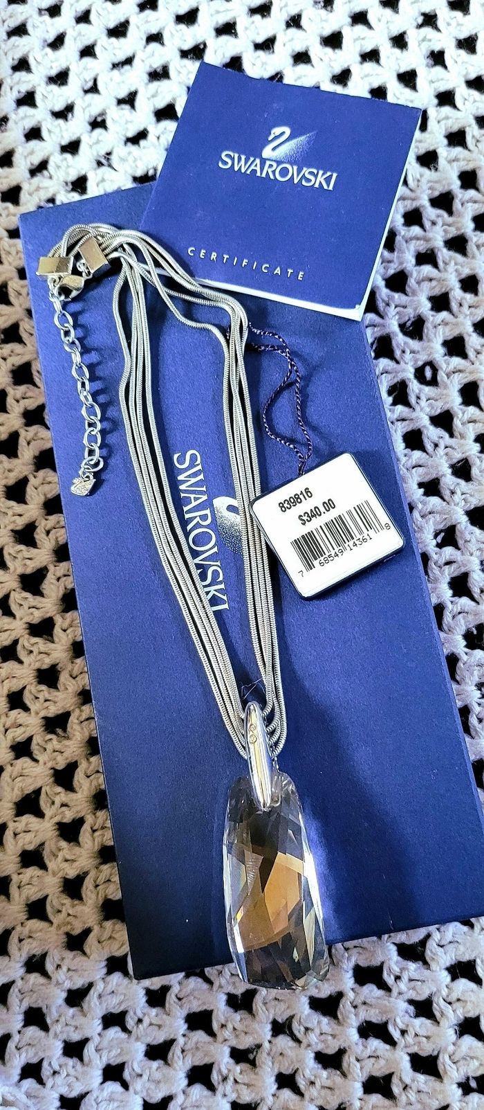 Collier swarovski - photo numéro 3