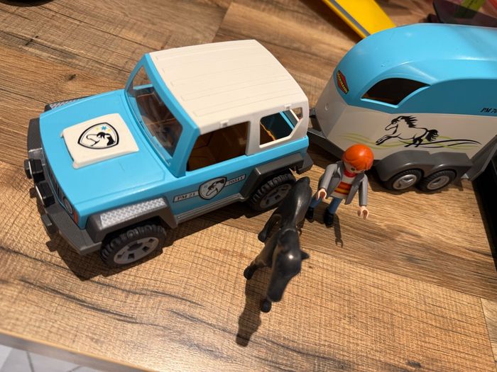 Playmobil van chevaux voiture - photo numéro 6
