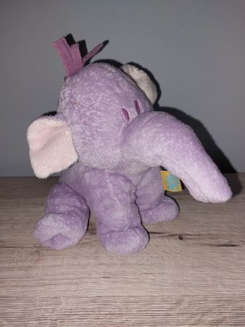 Petite peluche éléphant