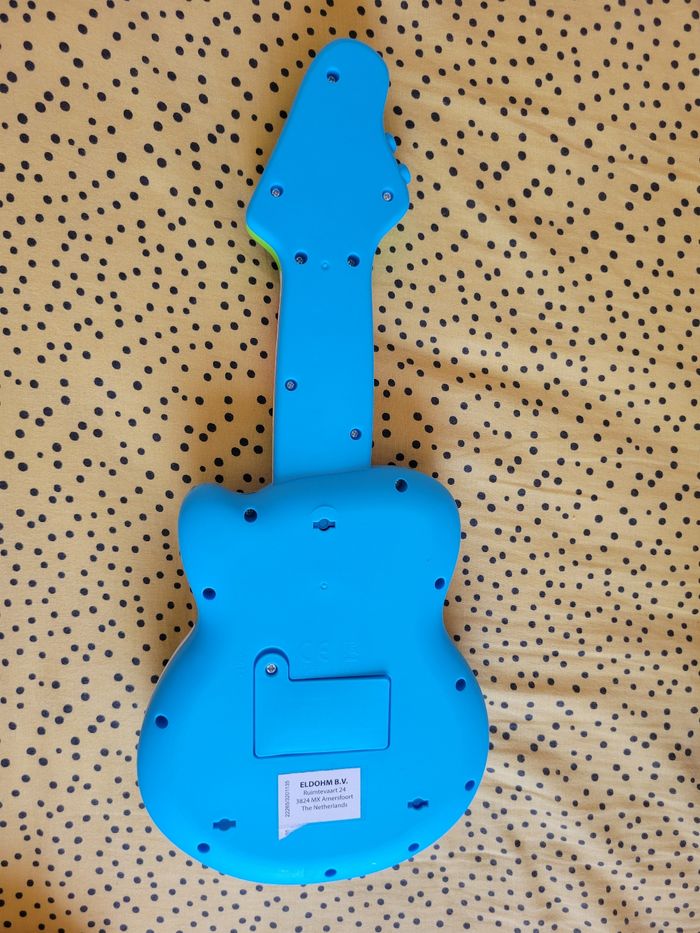 Guitare enfant