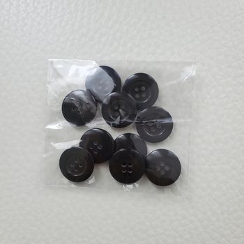 Lot de 10 boutons noirs de 19mm de diamètre