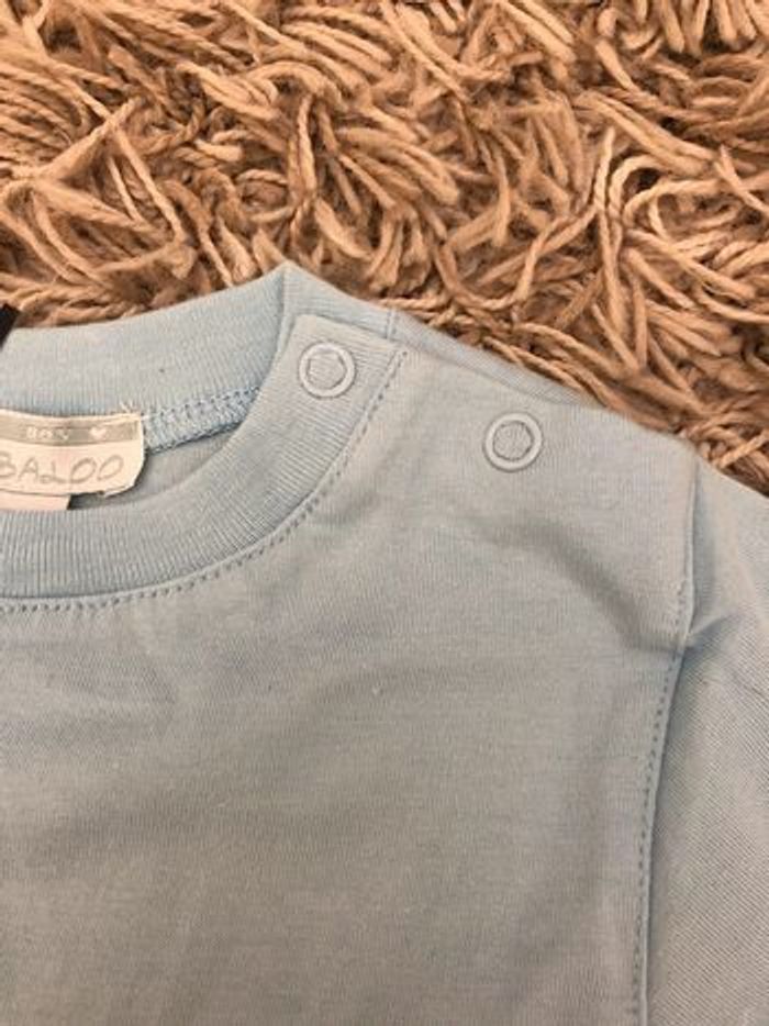 Tee Shirt mixte 2 ans Neuf avec étiquette - photo numéro 2