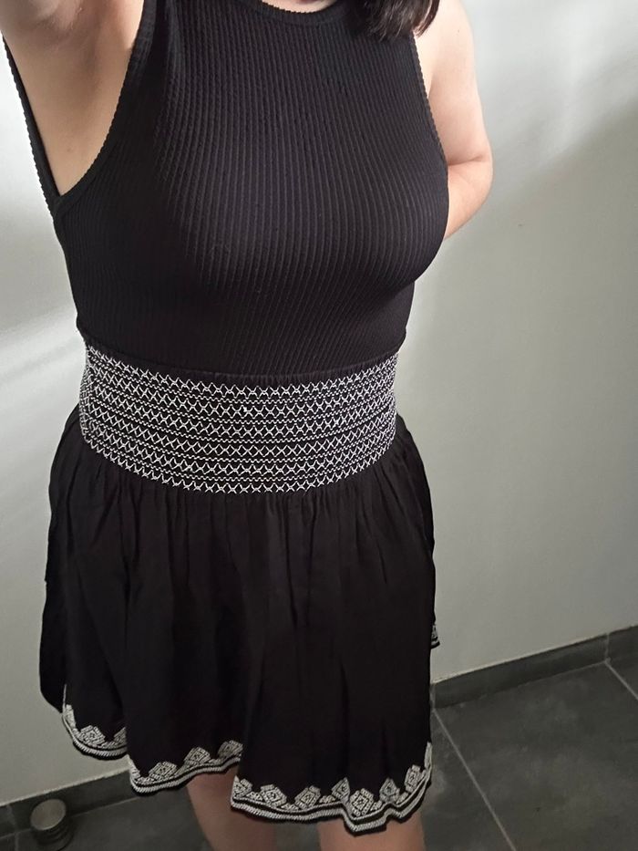 Superbe Jupe Noire Brodée Camaïeu - Taille 36 (S) - Style Bohème - photo numéro 5