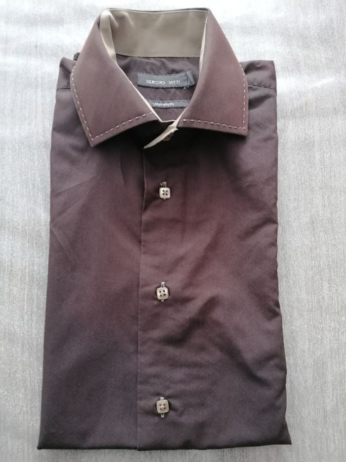 Chemise marron et crème