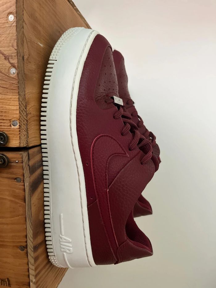 Nike Air Force 1 sage low team red - photo numéro 3