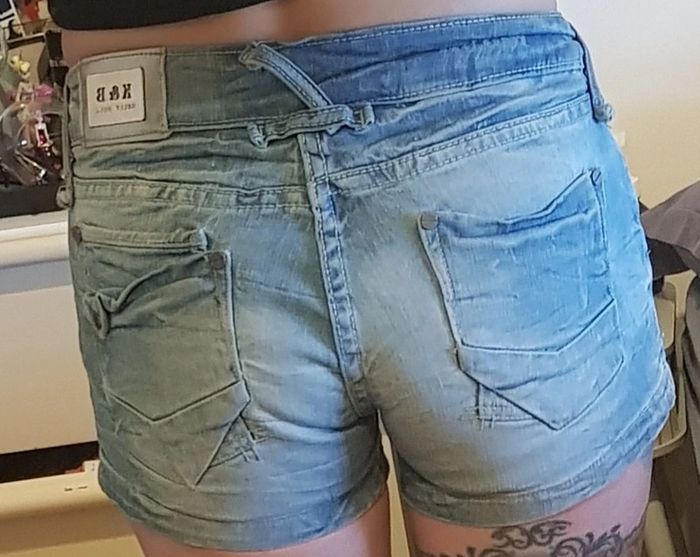 Short jean t36 - photo numéro 4