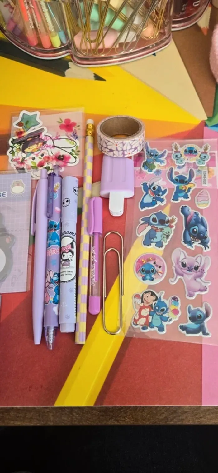 Lot fourniture licence mauve neuf - photo numéro 3