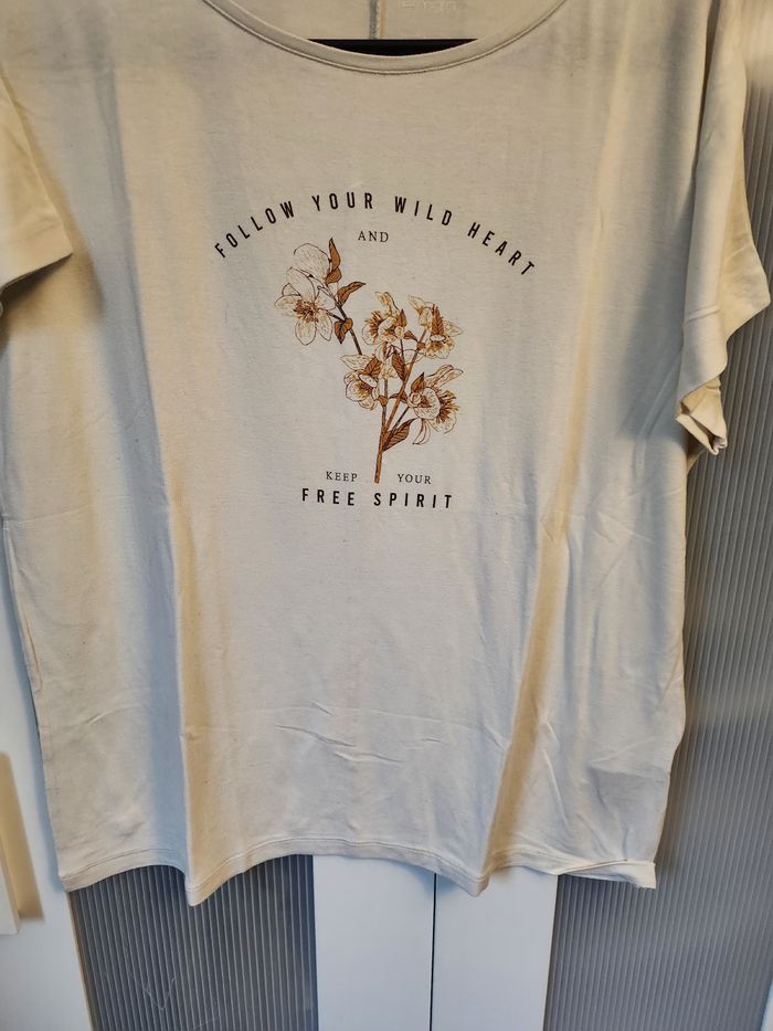 T-shirt femme taille XL - photo numéro 4