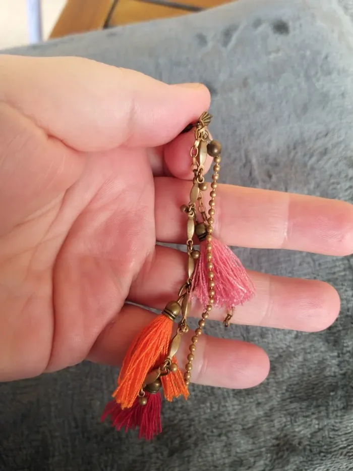 Paire de boucle d'oreille dorée - photo numéro 2