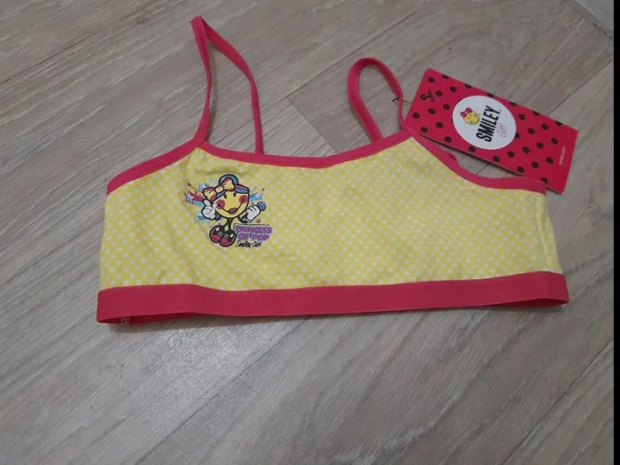 brassiére 12 ans