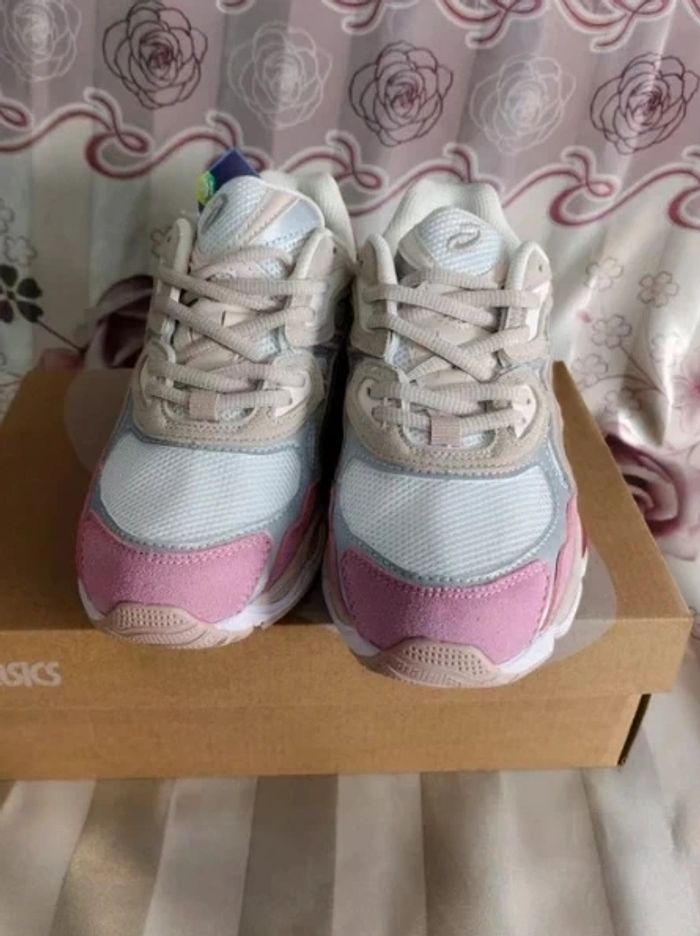 Asics Gel-NYC Rose     41.5 - photo numéro 2