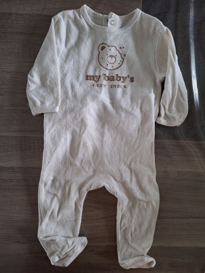 Lot de Pyjamas 9 mois - photo numéro 4