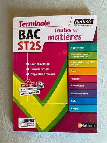 Livre révision BAC ST2S