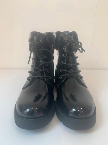 Bottines vernies a lacets noir