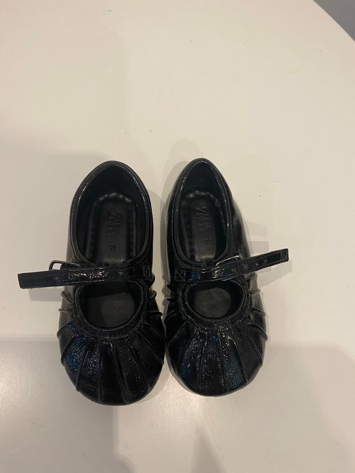 Ballerines Zara taille 21 - photo numéro 3