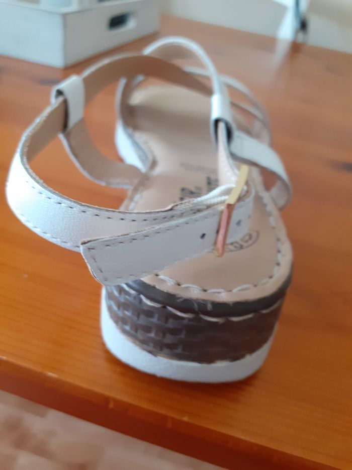 Sandales cuir femme - photo numéro 3