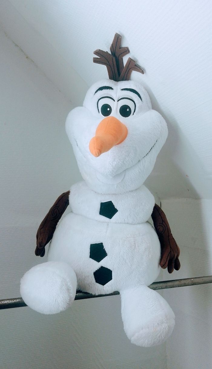 GROSSE PELUCHE OLAF